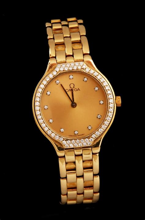 ladies 18k gold watches.